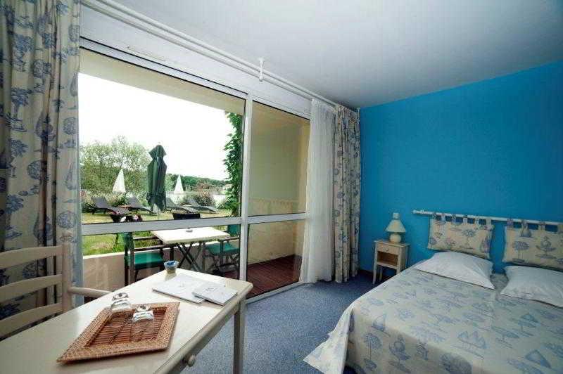 Les Jardins Du Lac Trizay 部屋 写真
